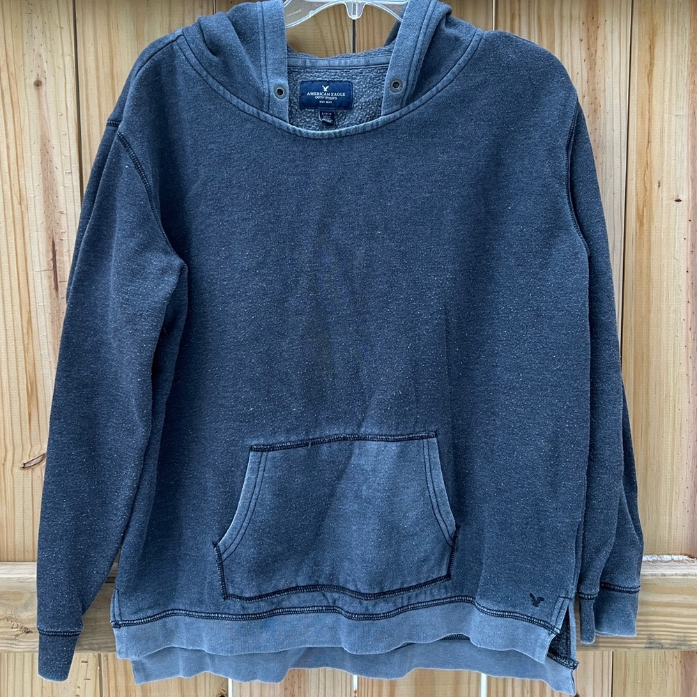 American Eagle sweatshirt